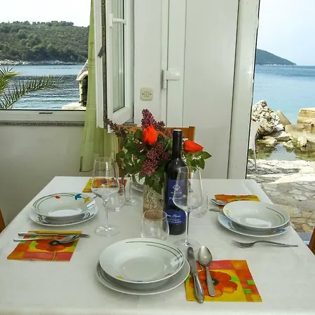 Apartment Mateo Savar