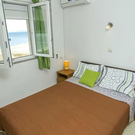 Apartment Mateo Savar